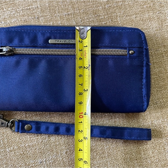 NEW TRAVELON WALLET. - Picture 9 of 9